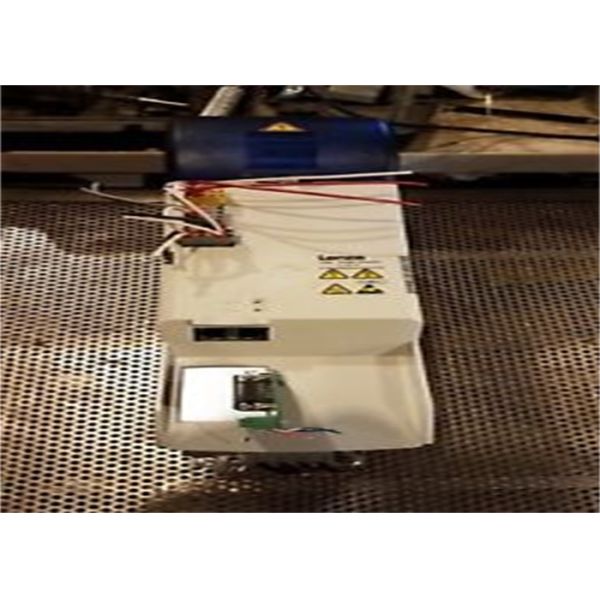 Lenze E70ACMSE0644SA1ETR SERVO-INVERTER I700 UP TO 2000 HZ POSSIBLE