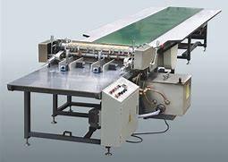 Buy Accurate Automated Paper Gluing Machine Safety Operation Tight Paste at wholesale prices