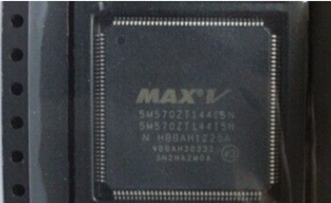 Programmable Logic IC 5M570ZT144C5N CPLD - Complex Programmable Logic Devices