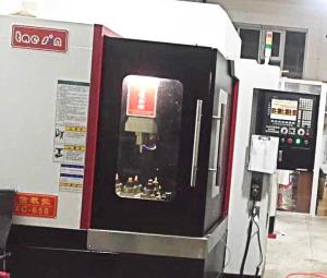 China High Speed Spindle CNC Vertical Milling Machine With Large Span Section on sale