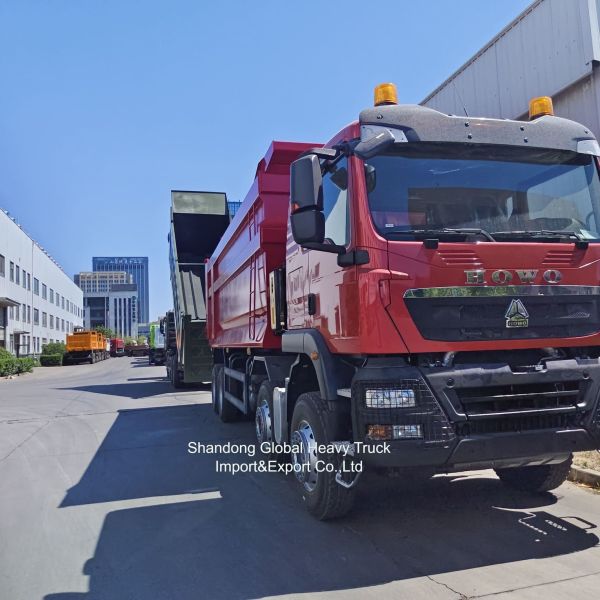Sinotruk / HOWO Sitrak F3000 A7 371HP 8X4 6X4 Tracotor Manual and Automatic Gearbox Dump Tipper