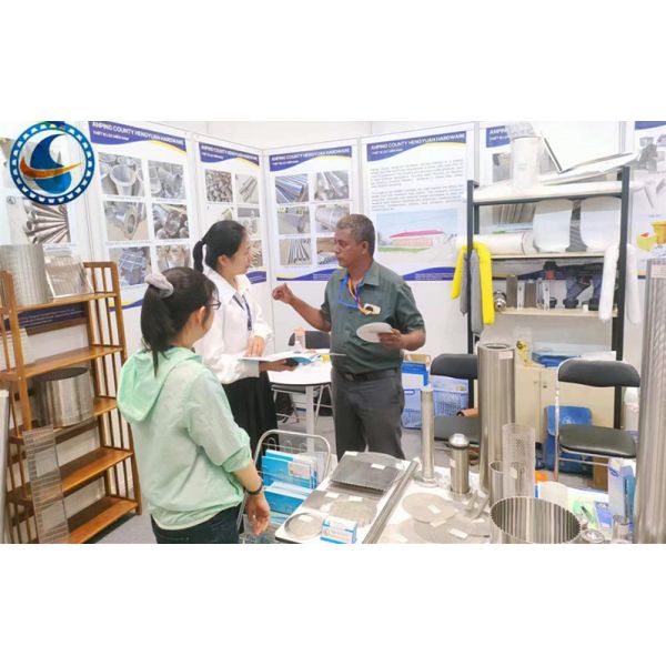 Ss 304 Wedge Wire Screen Filter For Wastewater Treatment