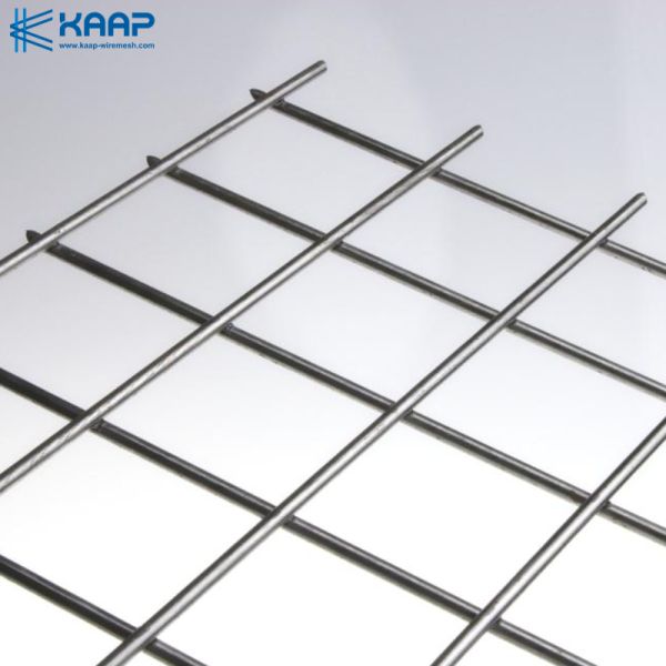 PVC galvanized welded guardrail wire mesh with good anti-corrosion performance