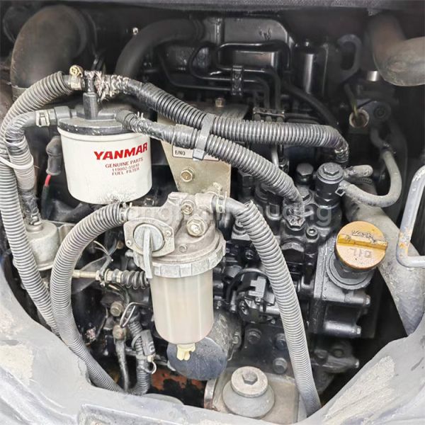 Second-hand Komatsu PC35 Excavator Original from 0.11m3 Bucket Capacity