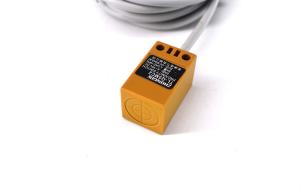 Quality Normally Closed Electronic Proximity Switch , Inductive Type Sensor Three - Wire for sale