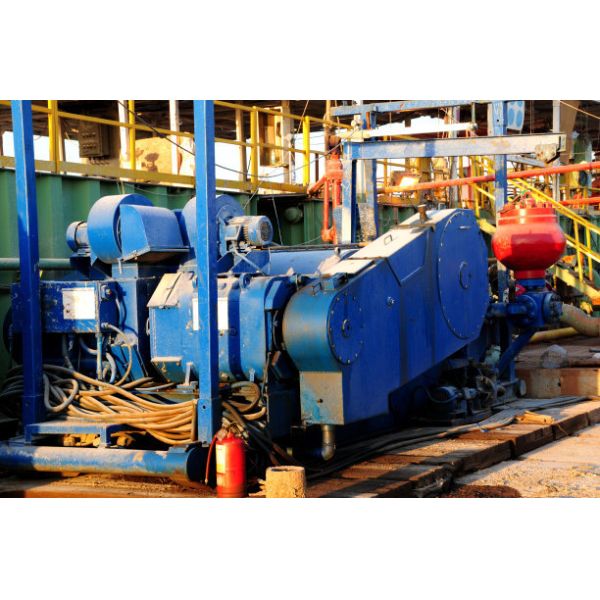 Low Noise 100mm Stroke Sludge Drilling Rig Pump Mud Pump For Water injection or mud