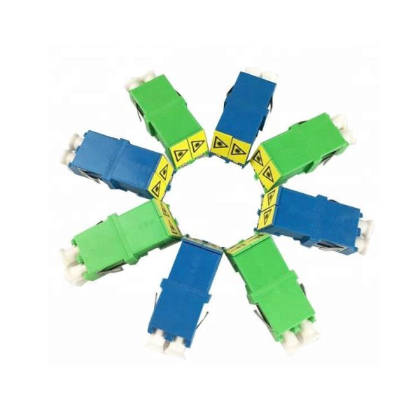 Auto Shutter Fiber Optic Cable Adapter 9/125 Single Mode LC/UPC Duplex Plastic Material