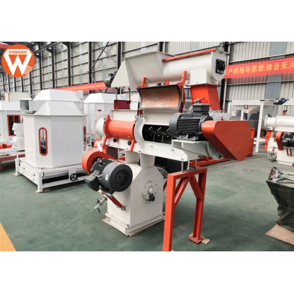 Customized Voltage Animal Feed Pellet Making Machine 1.5 - 12mm Final Pellet Size