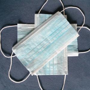 China Blue Surgical 3 Ply Disposable Earloop Face Mask Prevent Respiratory Infections on sale