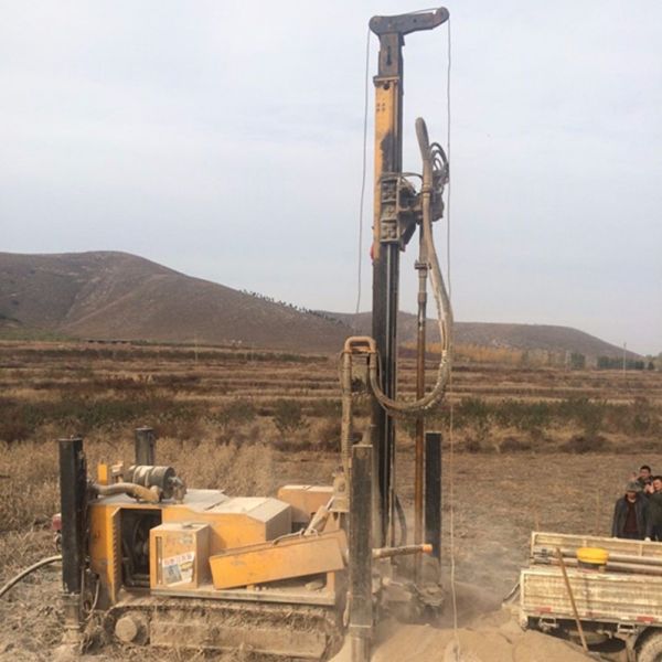 Hudraulic 300m DTH Drilling Rig Machine For Water Well