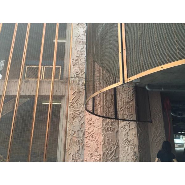 Flexible 316L SS Decorative Woven Wire Mesh Sheets customized For Facade Cladding