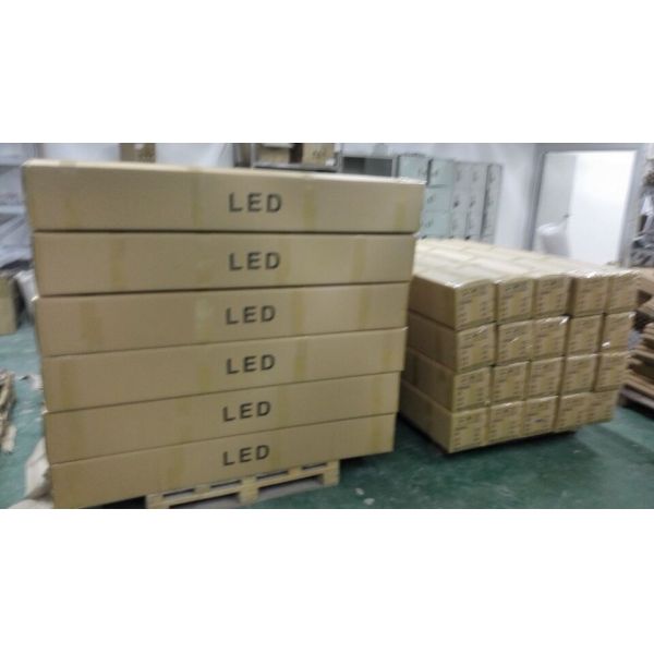Project Installation Tri Proof LED Light 2835 LED Epistar 25w IP65 Waterproof